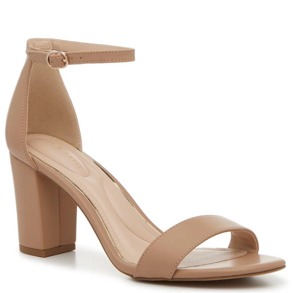 Kelly & Katie Hailee sandal in tan
